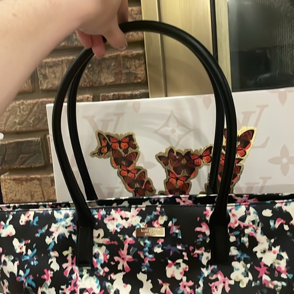 Kate Spade Bridgewater Drive Jules Tote - Picture 6 of 10